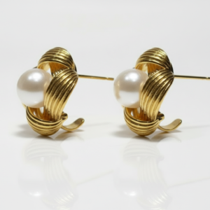 Aurelia Knot Pearl Stud Earrings