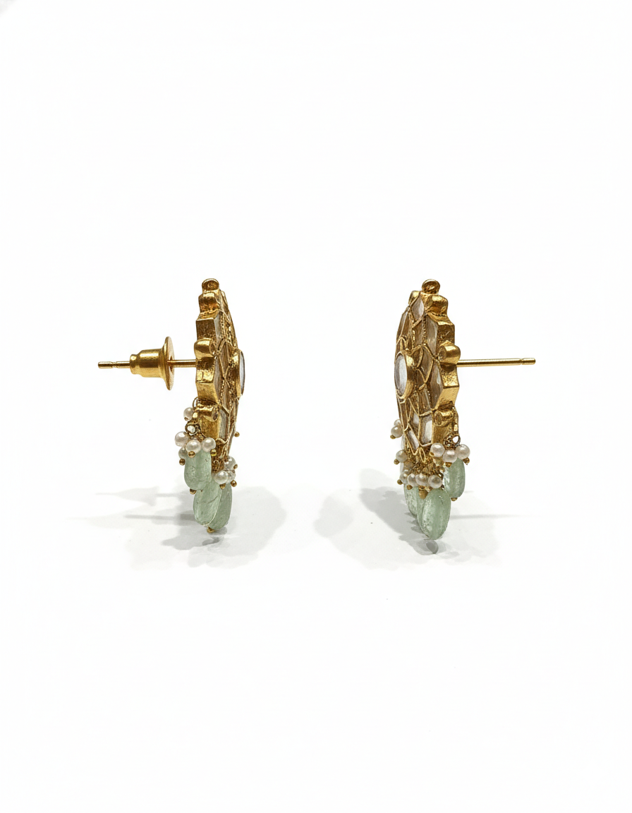 Heritage Lattice with Emerald-Toned Grace - Image 3