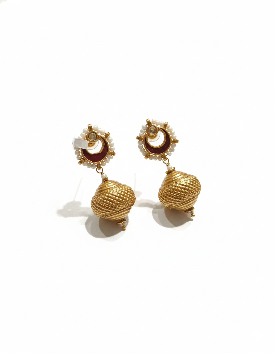 Vintage Floral Kundan Studs with Seed Pearl Trim - Image 2