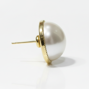 Antique Gold Floral Kundan Stud Earrings with Pearl Border