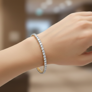 Van Cleef & Arpels Perlée Signature