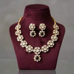 Onyx-Core Kundan Petal Choker Set