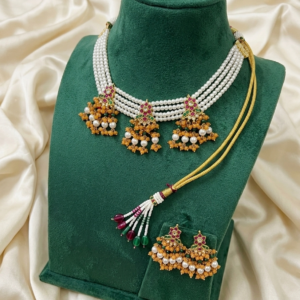 Royal Pearl Floral Necklace Set