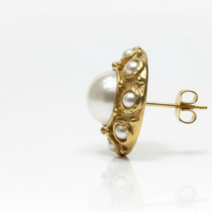 Vintage-Inspired Baroque Pearl & Gold Halo Studs