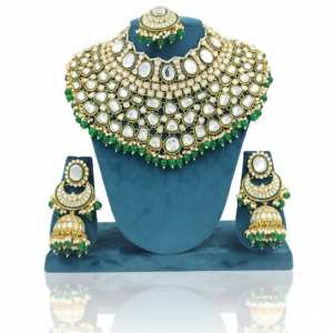 Royal Emerald Kundan Bridal Choker Necklace Set