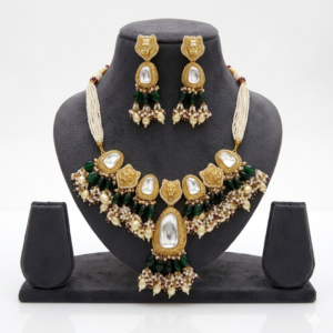 The Royal Leonine: Emerald & Pearl Heritage Statement Set