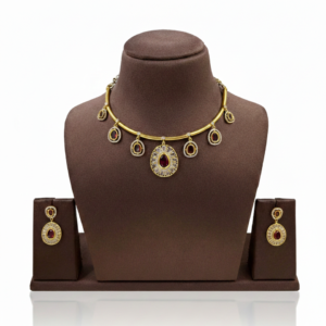 Royal Crimson Oval Charm Gold-Toned Necklace Set