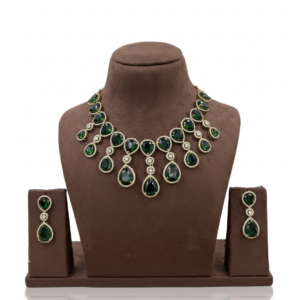 Regal Emerald Teardrop Statement Necklace Set