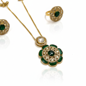 The Empress Floral Bloom: Emerald-Green & Polki Pendant